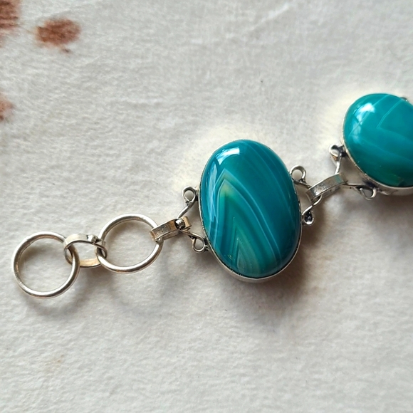 Stunning 925 Silver Green Agate Bracelet - Picture 2 of 10